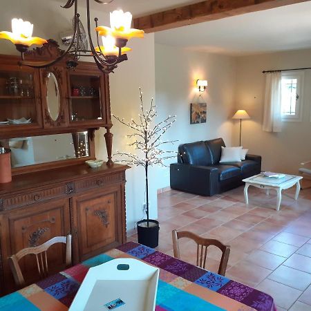 Location Vacances Gillardin Maussane les Alpilles Buitenkant foto