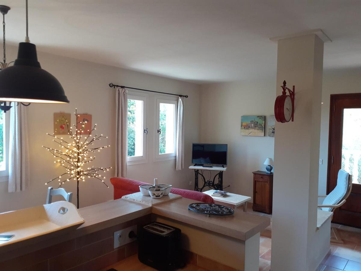 Location Vacances Gillardin Maussane les Alpilles Buitenkant foto