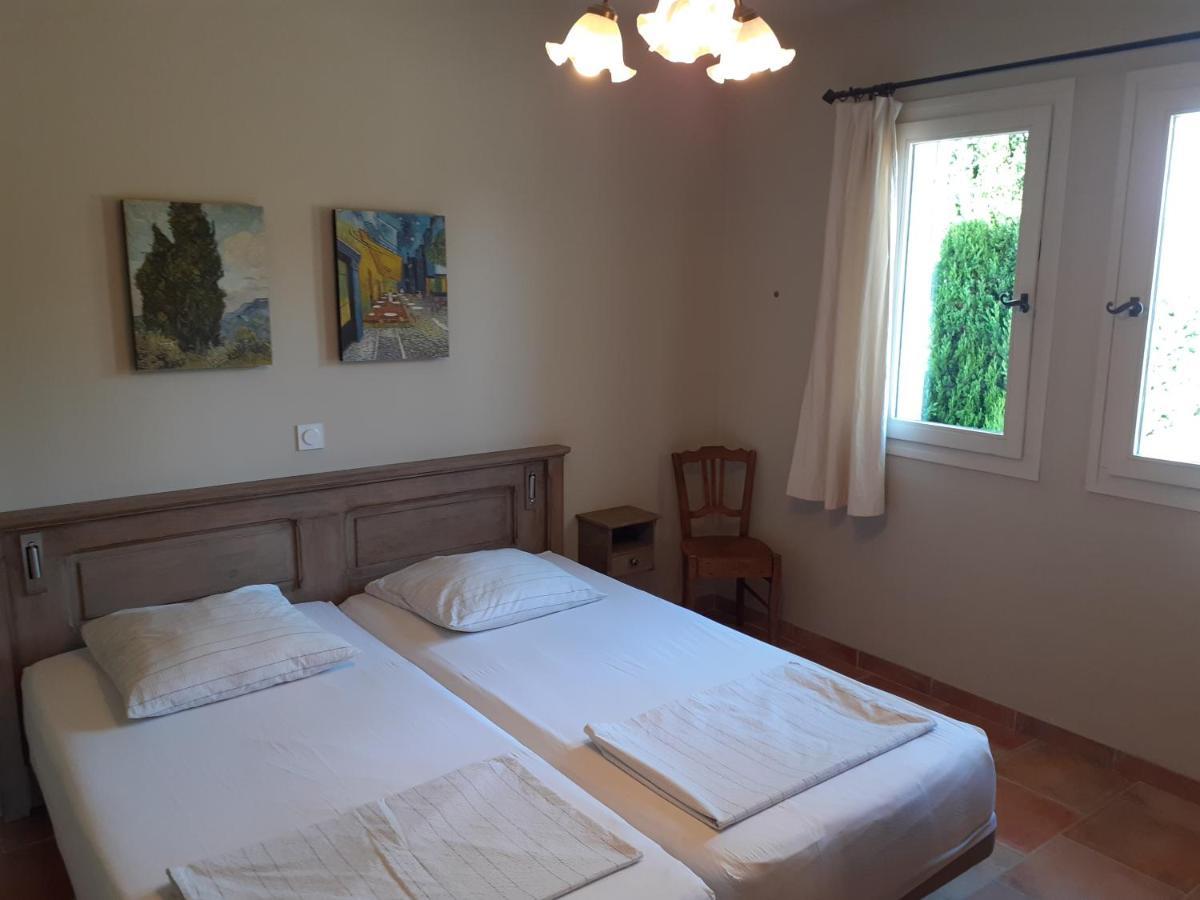 Location Vacances Gillardin Maussane les Alpilles Buitenkant foto