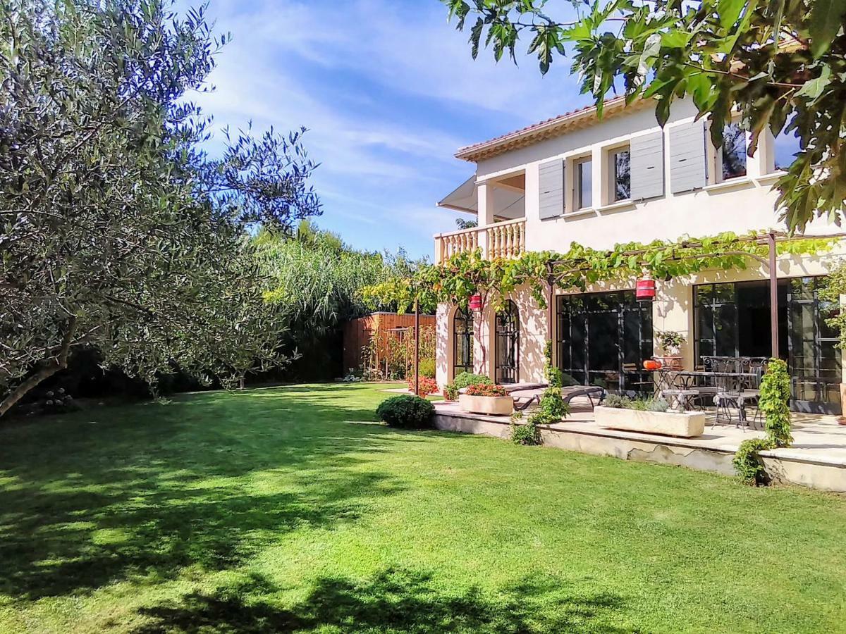Location Vacances Gillardin Maussane les Alpilles Buitenkant foto